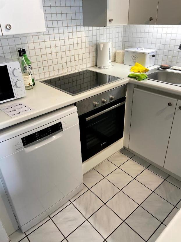 Appart Sympa 6P Avec Garage Et Terrasse Ensoleillee Et Spacieuse A 25M De La Mer Westende Middelkerke Buitenkant foto